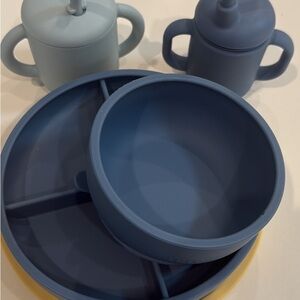 Kids Silicone Dinnerware Set - Blue and Gray